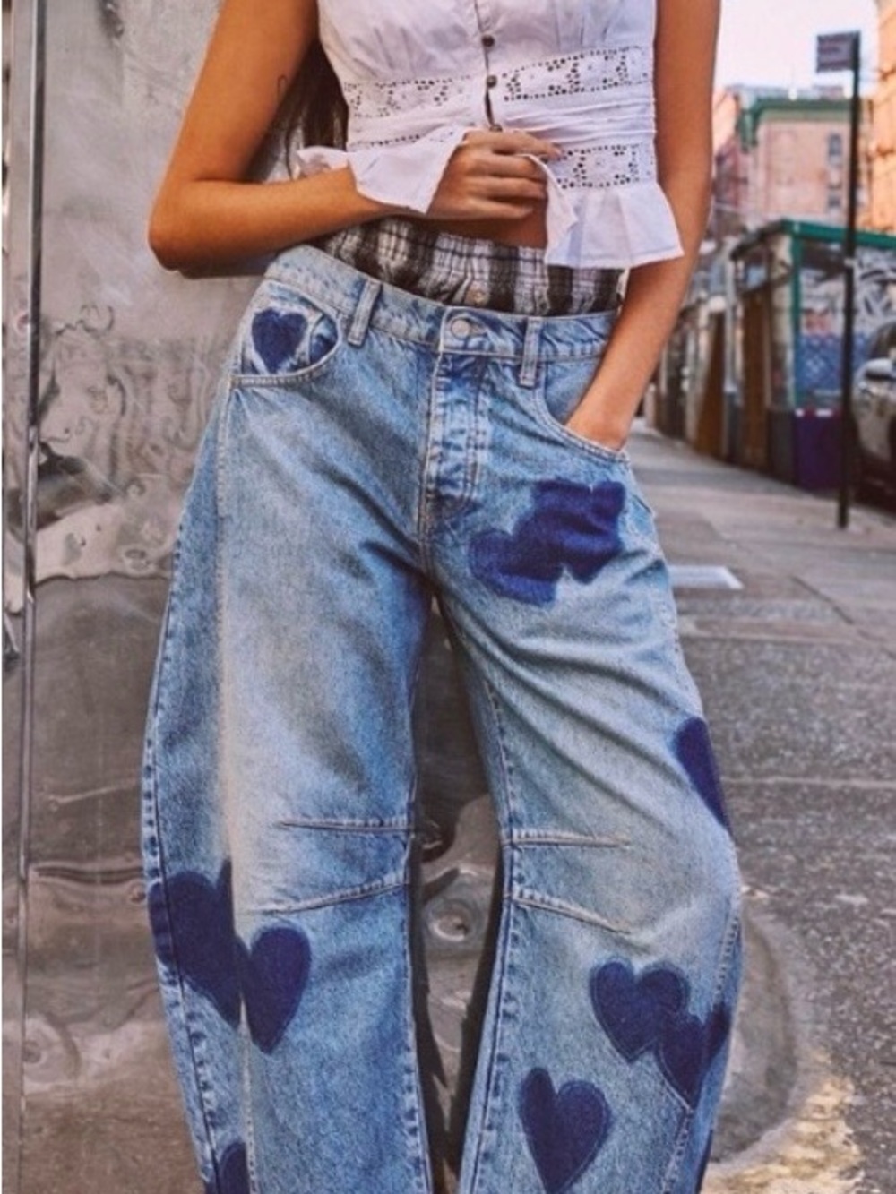 Amazon Light Blue barrel Wide-Leg Jeans with Dark Blue Heart Motifs
